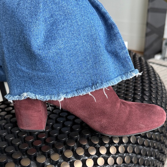 Saint Laurent Rich Burgundy Heeled Boots - Picture 1 of 11